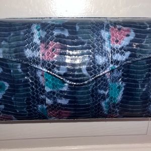 Vintage snakeskin crossbody